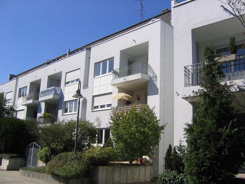 Frisch modernisierte 5-Zimmer-Maisonette-Wohnung mit vier Balkonen in Preungesheim - Foto 1